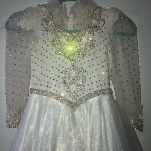 Girls pageant gown - Picture 2 of 4